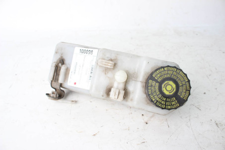 Бачок главного тормозного цилиндра Toyota Auris 2012-2020 4722009180 (100098)