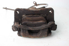 Супорт передній правий Toyota Auris 2012-2020 4773002510 (100110)