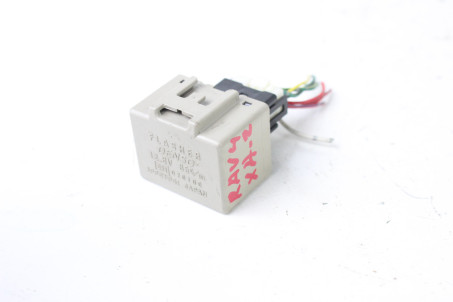 Реле поворотов Toyota RAV-4 II 2000-2005 8198050030 (100160)