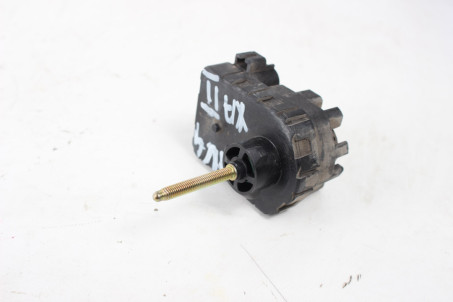 Корректор фары Toyota RAV-4 II 2000-2005 8566122020 (100181)