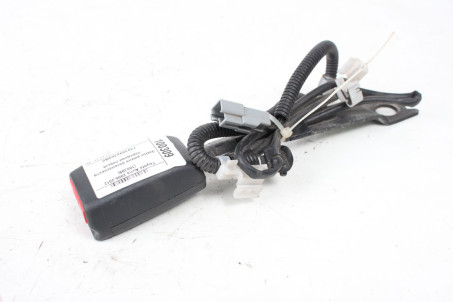 Замок ремня безопасности передний левый Toyota Auris 2006-2012 7323002360B0 (100309)