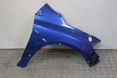 Крыло переднее правое без повторителя дефект Suzuki SX-4 s-cross 2013- 5761161MB0 (100500)