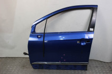 Двері передні ліві невеликий дефект Suzuki SX-4 s-cross 2013- 6800261M01 (100504)