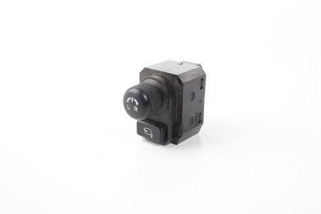 Блок управления зеркалами с функцией складывания Suzuki SX-4 s-cross 2013- 3795057L10 (100600)