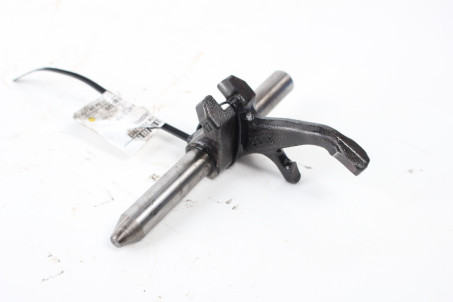 Вилка КПП 1.3 Toyota Auris 2006-2012 3321105020 (10060993)