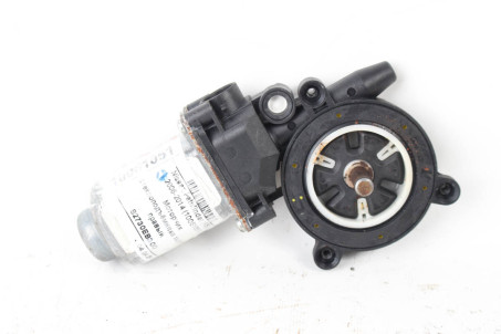 Моторчик стеклоподъёмника задний правый Nissan Pathfinder (R51) 2006-2014 82730EB300 (10061051)