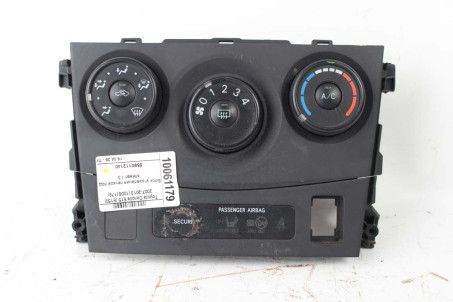 Блок управления печкой под климат 1.3 Toyota Corolla E15 (E150) 2007-2013 5590112140 (10061179)