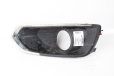 Накладка ПТФ правая дефект Suzuki SX-4 s-cross 2013- 7175061M10C48 (100611)