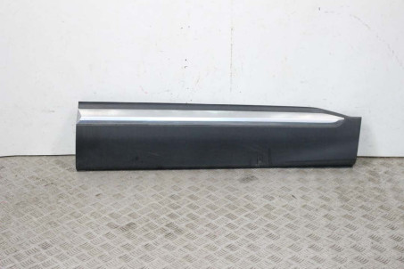Накладка двери передняя правая Hyundai Santa Fe (TM) 2018-2023 87722S2200 (10061394)