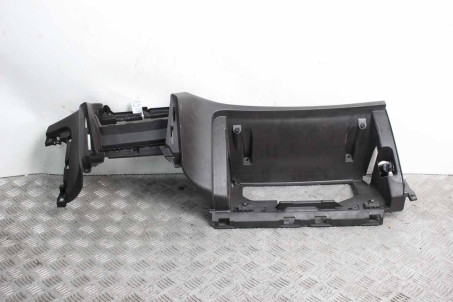 Накладка торпедо под бардачок Hyundai Santa Fe (TM) 2018-2023 84760S2100SST (10061679)