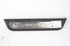 Накладка порога декоративная задняя левая Hyundai Santa Fe (TM) 2018-2023 85877S2500SST (10061723)