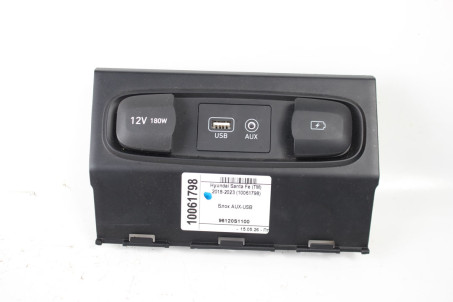 Блок AUX-USB Hyundai Santa Fe (TM) 2018-2023 96120S1100 (10061798)