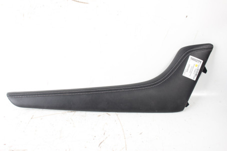 Накладка центральной консоли RH Infiniti Q50 (V37) 2014-2020 682R44GF0A (10062171)