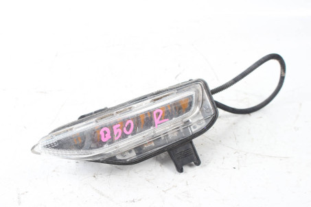 Повторитель поворота дефект RH Infiniti Q50 (V37) 2014-2020 261304GA1A (10062397)