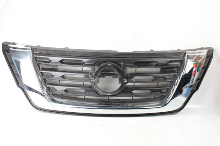 Решетка радиатора дефект 17-20 Nissan Pathfinder (R52) 2014-2020 623109PF1B (10062670)