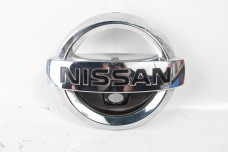 Эмблема под камеру 17-20 Nissan Pathfinder (R52) 2014-2020 628909PF0B (10062671)