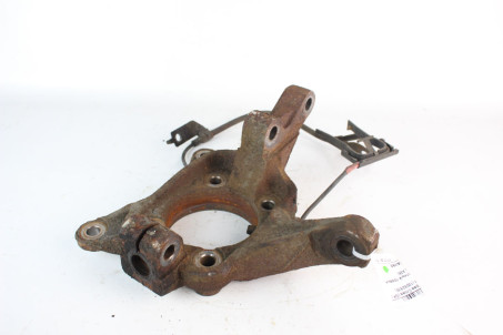 Кулак поворотний правий під ABS Mitsubishi Eclipse Cross (GK) 2018-2024 3870A198 (10062835)