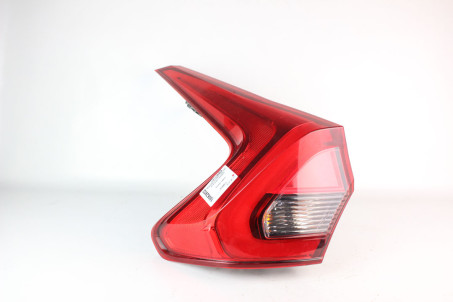 Фонарь левый Mitsubishi Eclipse Cross (GK) 2018-2024 8330B011 (10062852)