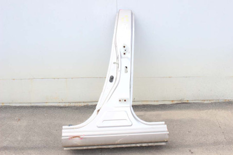 Стійка кузова (B) ліва Toyota Corolla E16 (E160) 2013-2018 6103802230 (10062979)