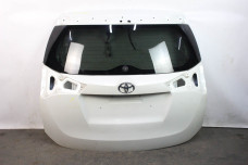 Кришка багажника дефект Toyota RAV-4 IV (XA40) 2012-2018 6700542461 (10063167)