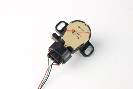 Датчик педалі зчеплення Toyota RAV-4 IV (XA40) 2012-2018 4711042240 (10063284)