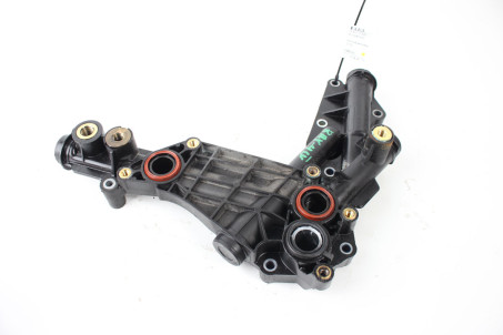 Кронштейн теплообменника 2.0 TDI Toyota RAV-4 IV (XA40) 2012-2018 157810R020 (10063343)