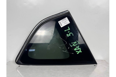 Стекло в кузов заднее левое под антенну Toyota RAV-4 IV (XA40) 2012-2018 6272042360 (10063481)