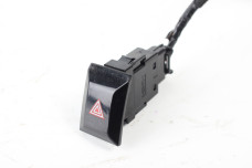 Кнопка аварийки Toyota Corolla E21 (E210) 2019-2024 8433202470 (10063803)