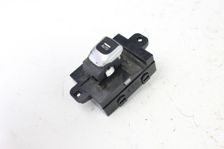 Кнопка склопідіймача одиночна задня Kia Optima (JF) 2015-2020 93576D4030 (100643)