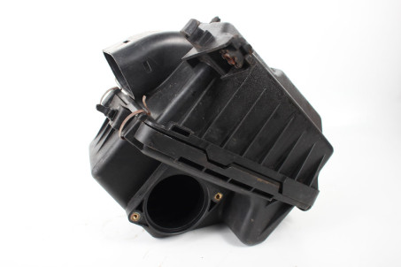 Корпус повітряного фільтра 1.6 TDI Suzuki SX-4 s-cross 2013- 1370062M00 (100699)