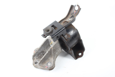 Подушка мотора ліва 1.6 TDI Suzuki SX-4 s-cross 2013- 1162062M00 (100708)