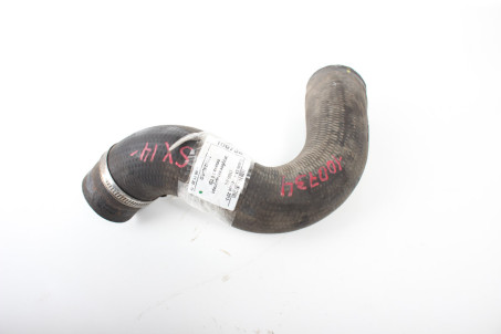 Патрубок интеркулера резина 1.6 TDI Suzuki SX-4 s-cross 2013- 1366262M00 (100734)