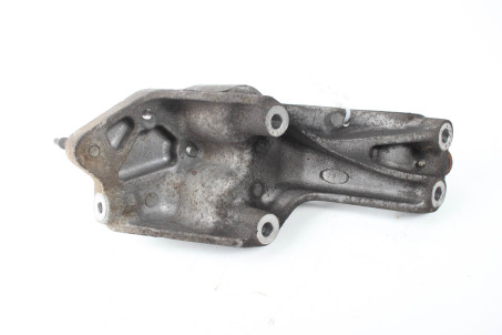 Кронштейн КПП верхний 1.6 TDI Suzuki SX-4 s-cross 2013- 1165162M00 (100753)