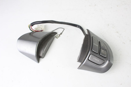 Кнопки управления на руль Subaru Forester (SH) 2008-2012 83154AG021 (100798)