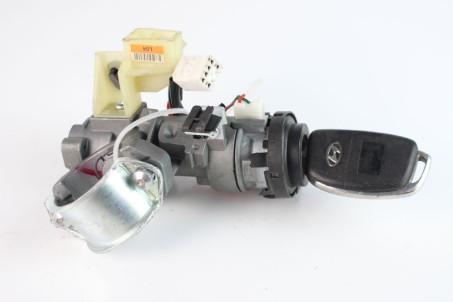 Замок запалювання МКПП Hyundai Santa Fe (DM) 2012-2018 819102W000 (100971)