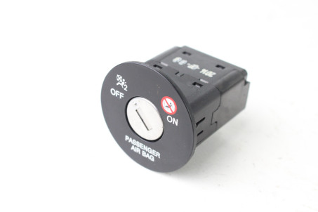 Выключатель подушки безопастности Hyundai Santa Fe (DM) 2012-2018 959401Y000 (100979)