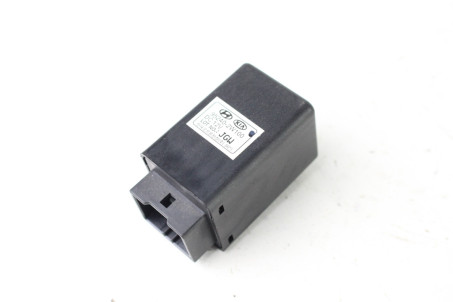 Реле стоп сигнала Hyundai Santa Fe (DM) 2012-2018 972351U000 (100983)