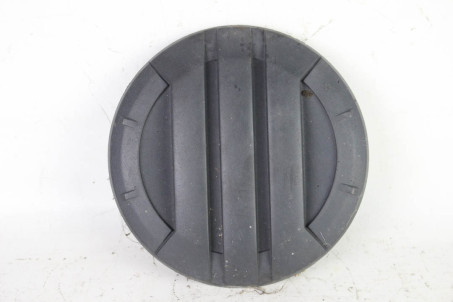 Заглушка бампера переднего ПТФ Mitsubishi Pajero Wagon IV (V90) 2007-2013 6400A583HA (101168)