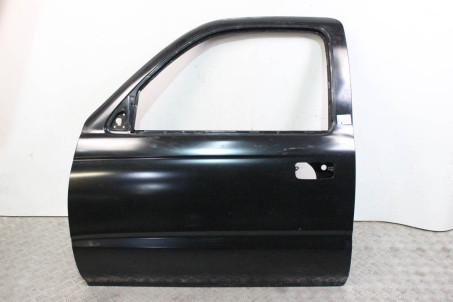 Двері передні ліві нові оригінал Toyota Tacoma (95-04) Toyota Другие модели 6700204110 (101377)
