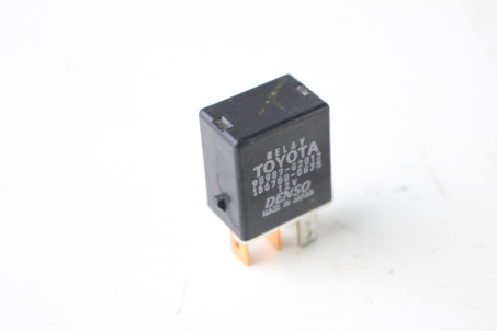 Реле фари Toyota Camry 30 (XV30) 2001-2006 9098702012 (101414)