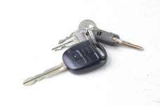 Ключ запалення з іммобілайзером 2 кнопки Toyota RAV-4 II 2000-2005  (101487)