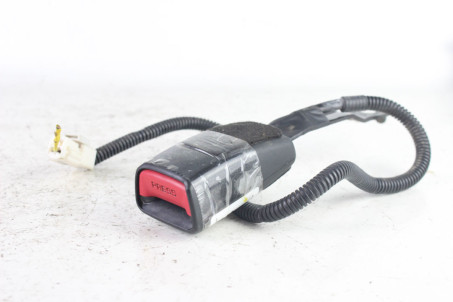 Замок ремня безопасности передний левый Hyundai I30 (GD) 2012-2017 88830A6000RY (101623)