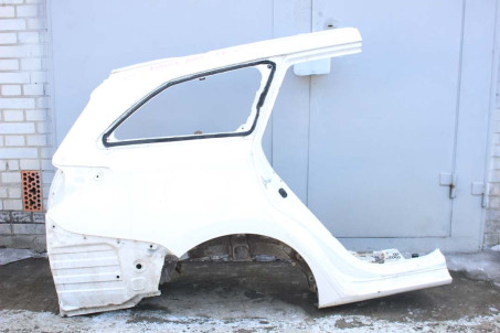 Чверть кузова задня права універсал Toyota Auris 2012-2020 6160102381 (101802)