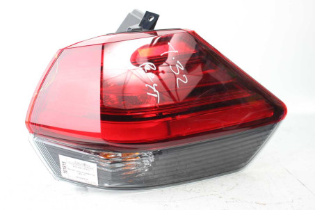 Ліхтар правий з дефектом LED 17- Nissan X-Trail (T32-Rogue) 2014-2021 265506FP0A (101815)