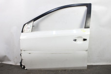 Двері передні ліві дефект Toyota Auris 2012-2020 6700202530 (101830)