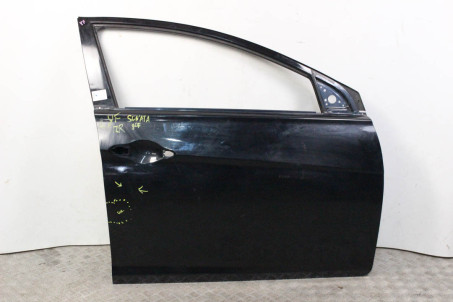 Двері передні праві дефект 09-12 Hyundai Sonata (YF) 2009-2014 USA 760043S000 (101838)