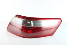 Фонарь правый с дефектом USA Toyota Camry 40 (XV40) 2006-2011 8155006240 (101874)