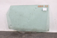 Скло двері заднє праве універсал Toyota Auris 2012-2020 6810302360 (101877)