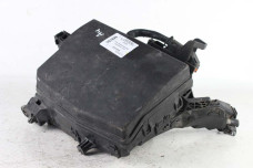 Блок запобіжників двигуна 1.4 TDI Toyota Auris 2012-2020 8274102090 (101898)