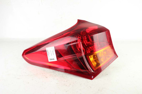 Ліхтар лівий універсал Toyota Auris 2012-2020 8156102700 (101932)